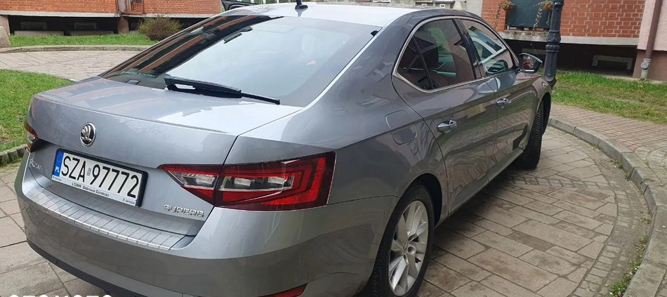 Skoda Superb cena 59500 przebieg: 310315, rok produkcji 2019 z Zawiercie małe 29